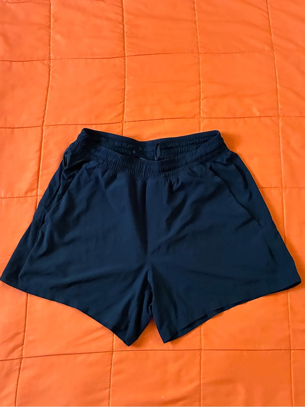 Lululemon Shorts Mens Medium Black Stretch Perform Athleisure Yoga